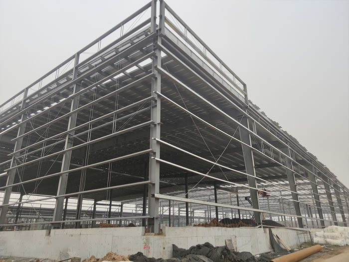 新密钢结构厂房网架工程